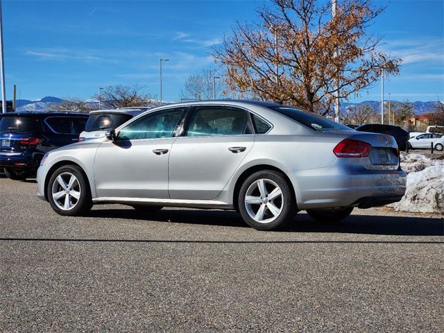 2012 Volkswagen Passat SE