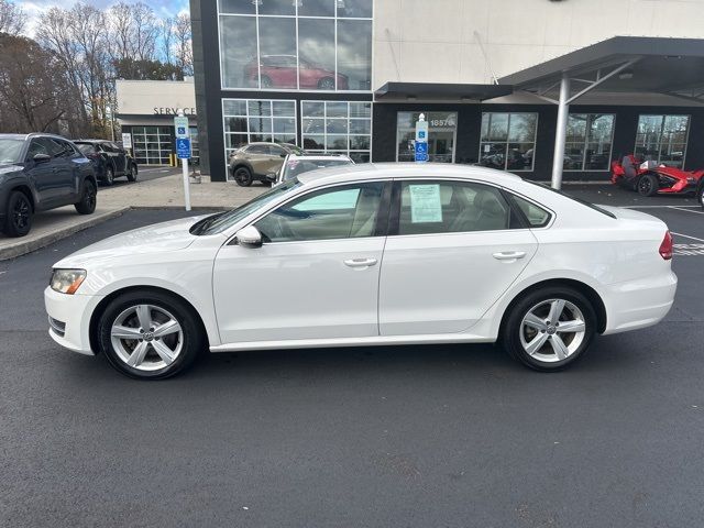 2012 Volkswagen Passat SE