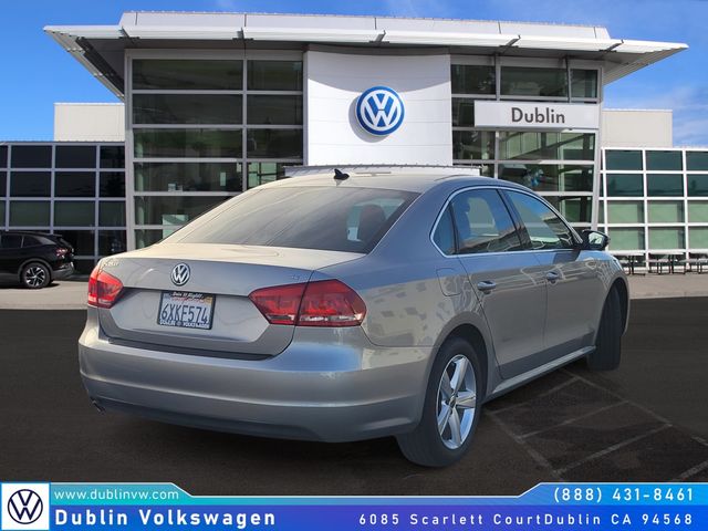 2012 Volkswagen Passat SE