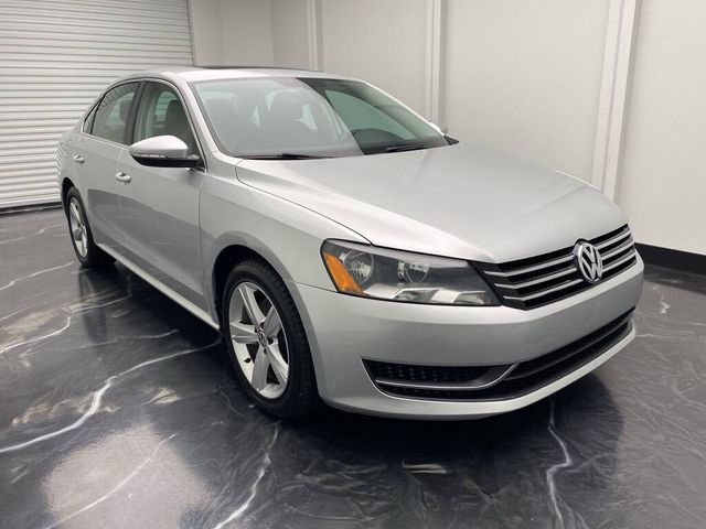 2012 Volkswagen Passat SE