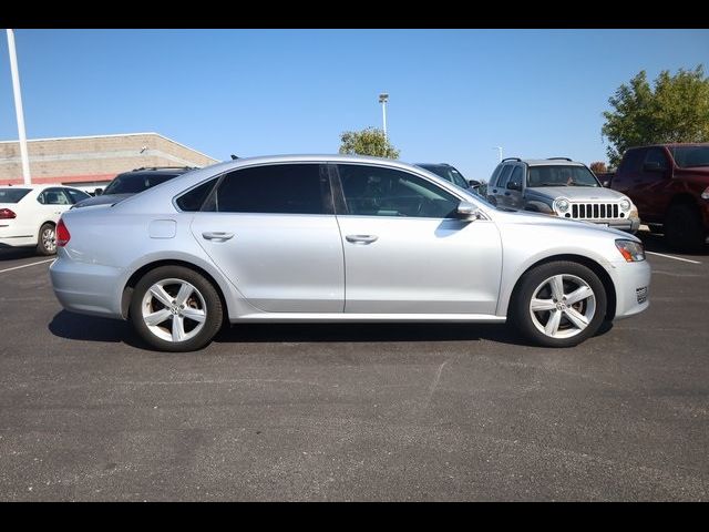 2012 Volkswagen Passat SE