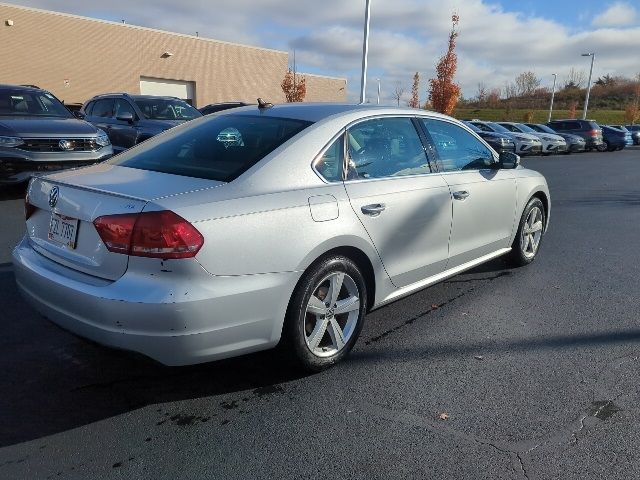 2012 Volkswagen Passat SE