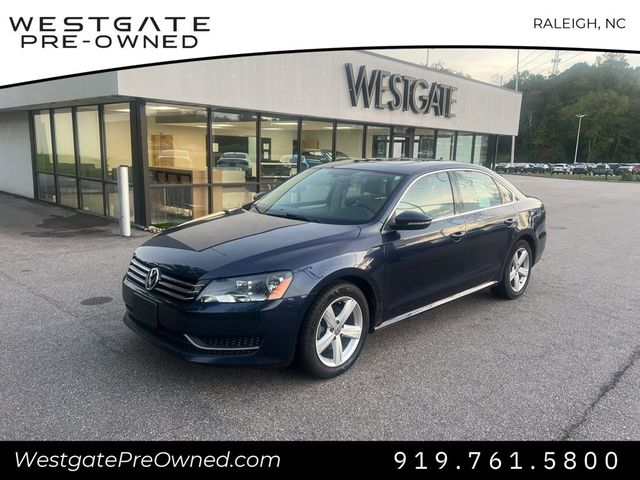 2012 Volkswagen Passat SE Navigation PZEV