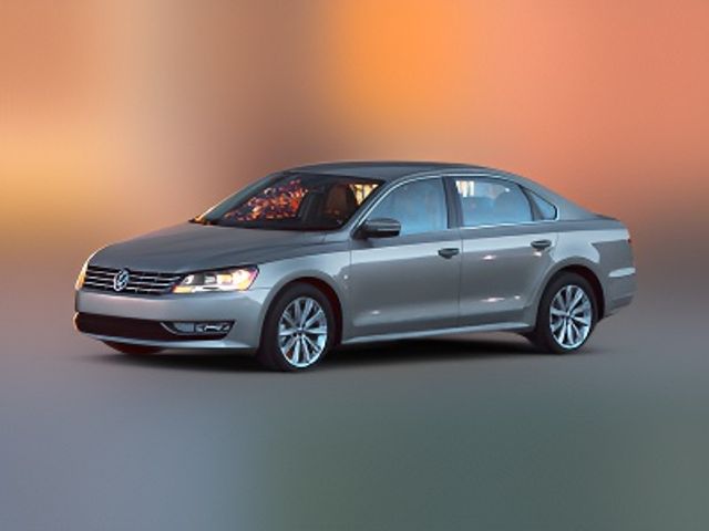 2012 Volkswagen Passat SEL