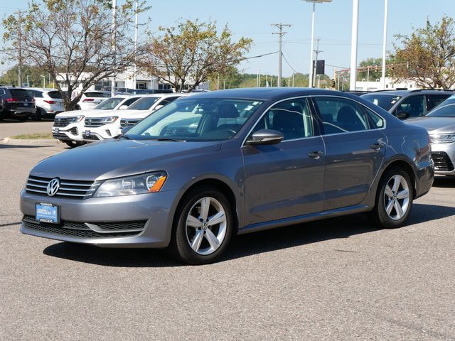 2012 Volkswagen Passat SE