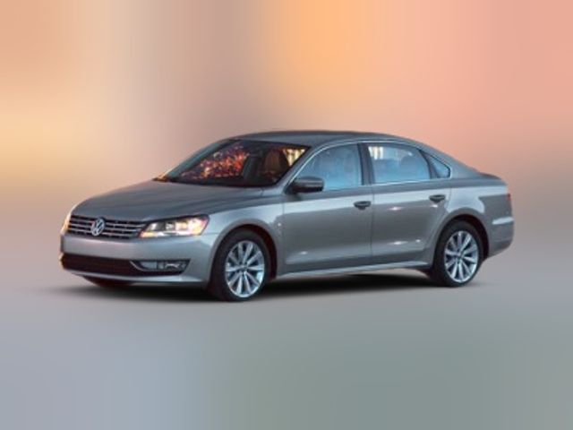 2012 Volkswagen Passat SEL Premium