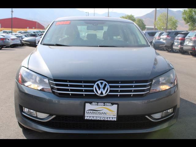 2012 Volkswagen Passat SEL Premium PZEV