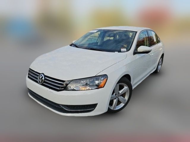 2012 Volkswagen Passat SE