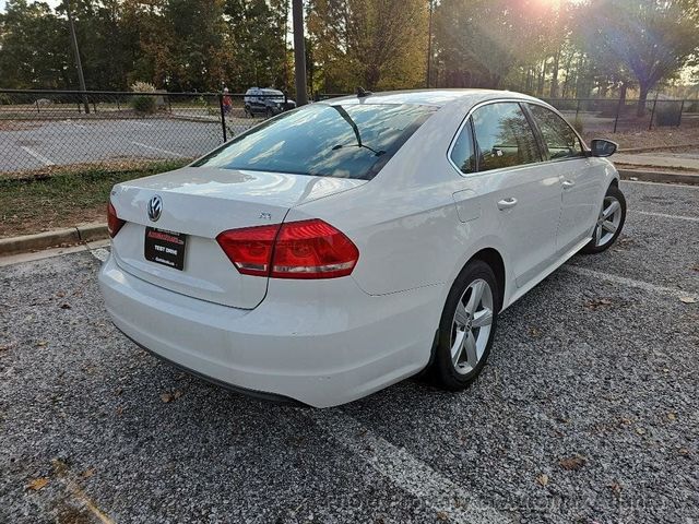 2012 Volkswagen Passat SE