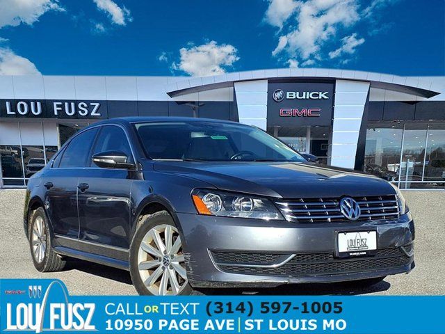 2012 Volkswagen Passat SEL