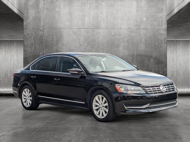 2012 Volkswagen Passat SEL