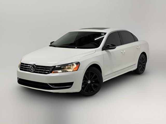 2012 Volkswagen Passat SEL