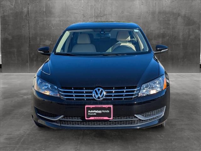 2012 Volkswagen Passat SEL