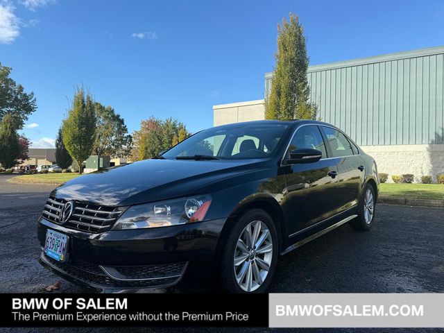 2012 Volkswagen Passat SEL