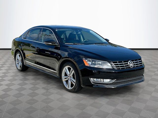 2012 Volkswagen Passat SEL Premium