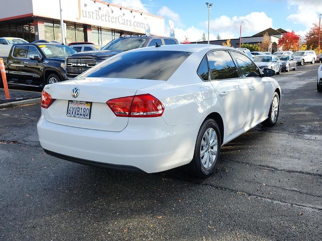 2012 Volkswagen Passat S Appearance