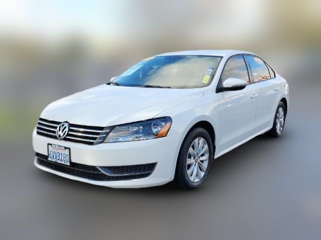 2012 Volkswagen Passat S Appearance