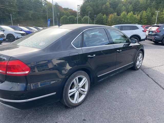 2012 Volkswagen Passat TDI SEL Premium