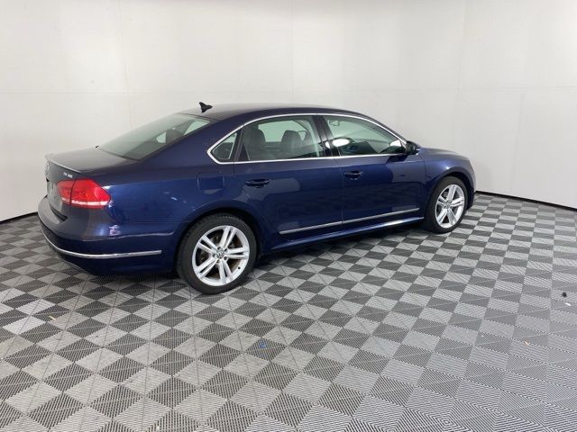 2012 Volkswagen Passat TDI SEL Premium