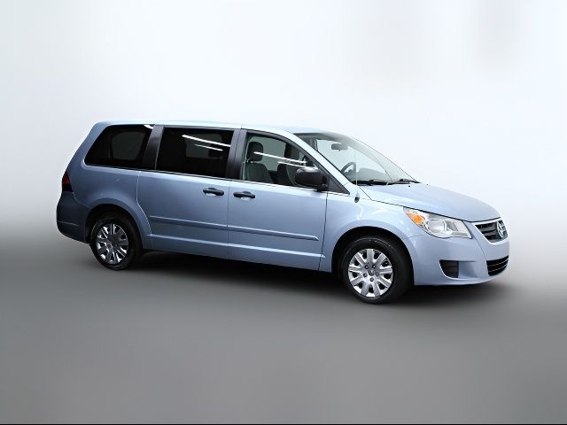 2012 Volkswagen Routan S
