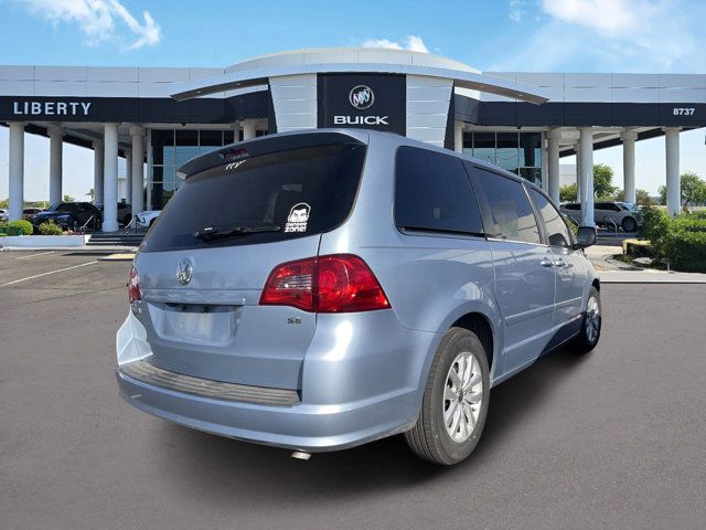 2012 Volkswagen Routan SE