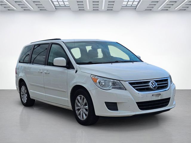 2012 Volkswagen Routan SE