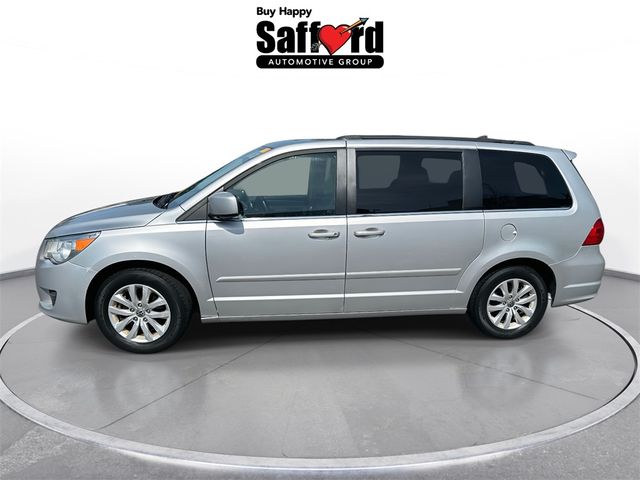 2012 Volkswagen Routan SE