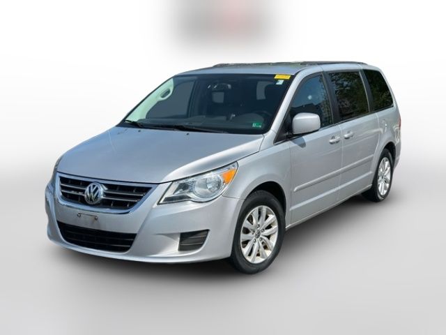 2012 Volkswagen Routan SE