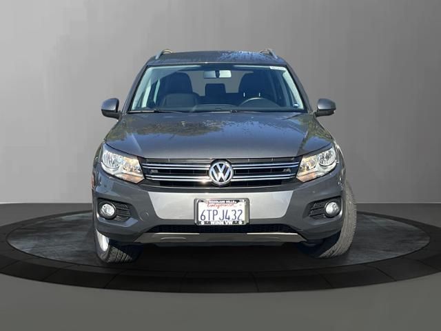 2012 Volkswagen Tiguan SE