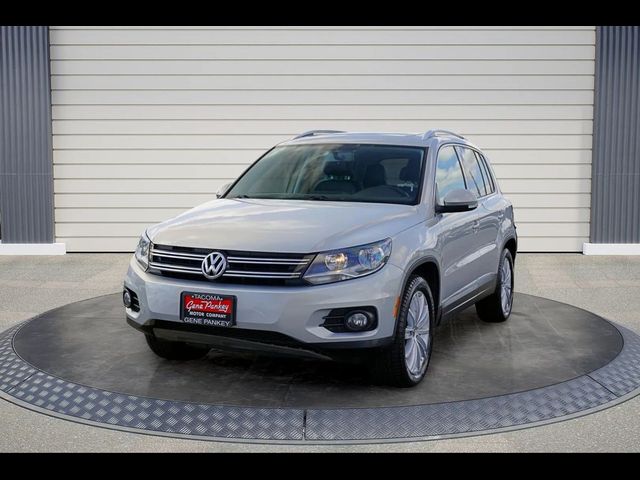 2012 Volkswagen Tiguan SE Navigation