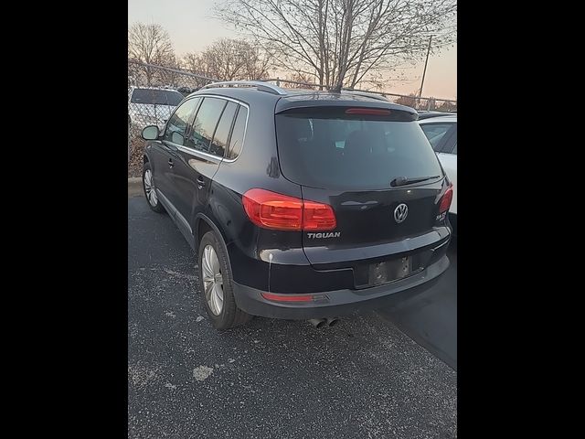 2012 Volkswagen Tiguan SE