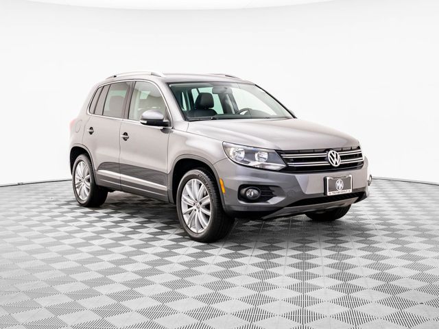 2012 Volkswagen Tiguan SE