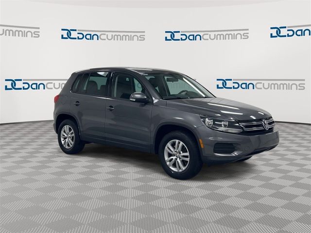 2012 Volkswagen Tiguan LE