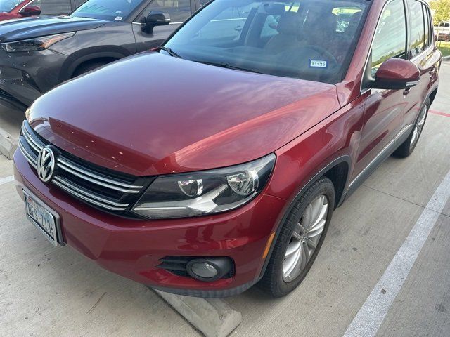 2012 Volkswagen Tiguan SE Navigation