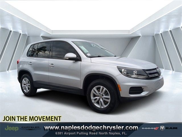 2012 Volkswagen Tiguan LE