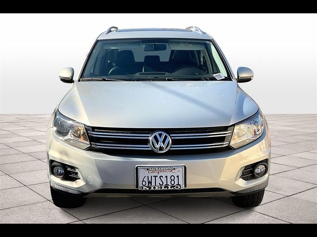 2012 Volkswagen Tiguan SE Navigation