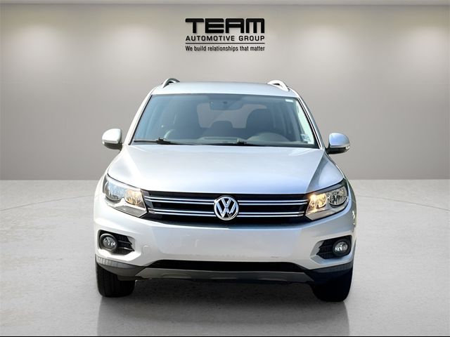 2012 Volkswagen Tiguan SE