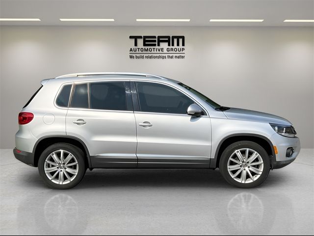 2012 Volkswagen Tiguan SE