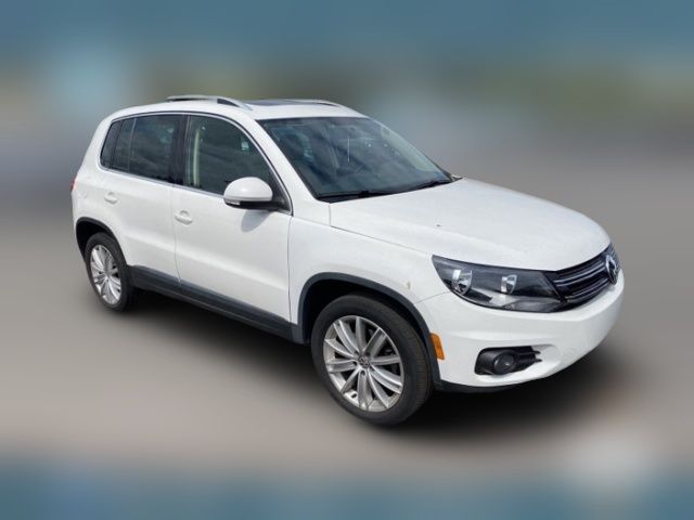 2012 Volkswagen Tiguan SE Navigation