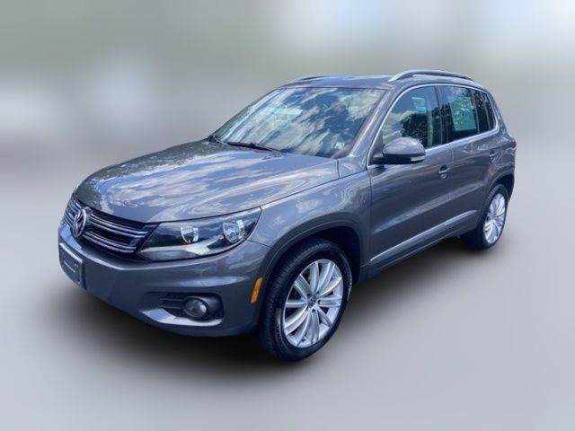 2012 Volkswagen Tiguan SE Navigation