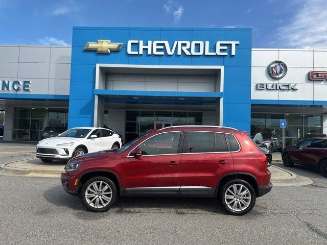 2012 Volkswagen Tiguan SE