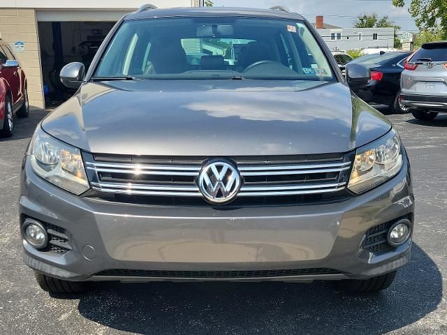 2012 Volkswagen Tiguan SE Navigation