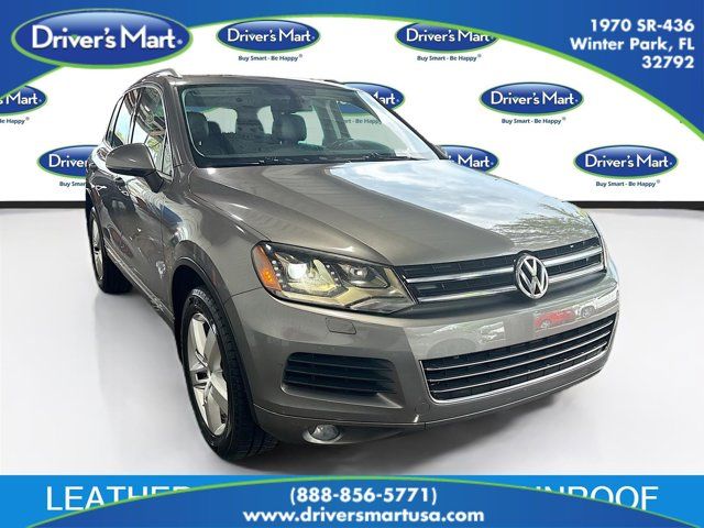 2012 Volkswagen Touareg Lux