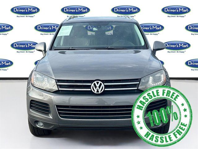 2012 Volkswagen Touareg Lux