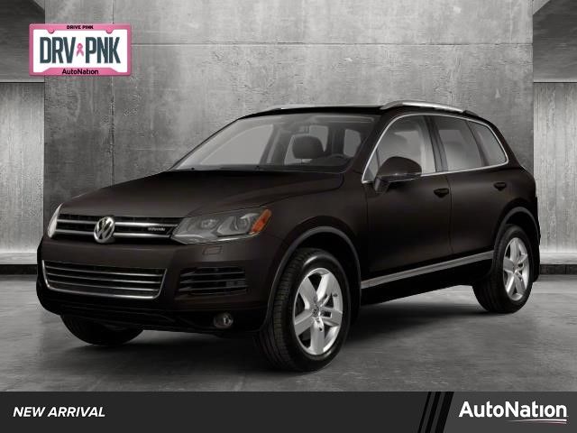 2012 Volkswagen Touareg Executive