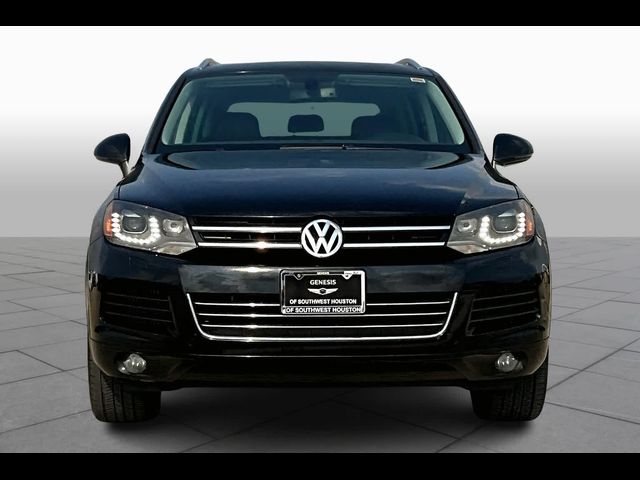 2012 Volkswagen Touareg Sport