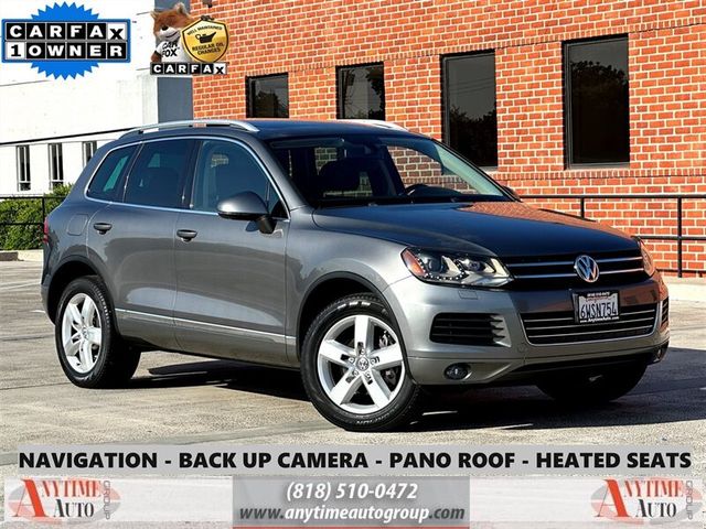 2012 Volkswagen Touareg Lux