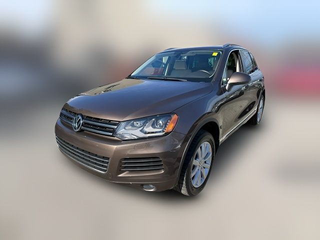 2012 Volkswagen Touareg Sport Navigation