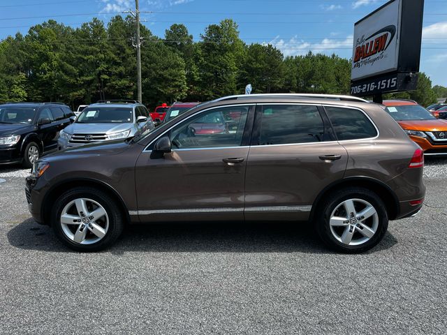 2012 Volkswagen Touareg Base