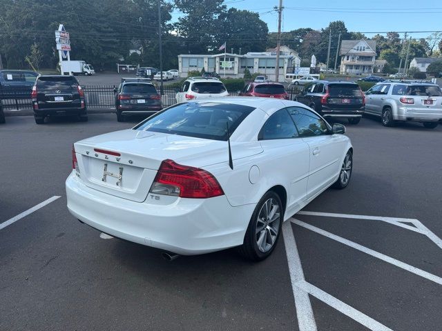 2012 Volvo C70 T5